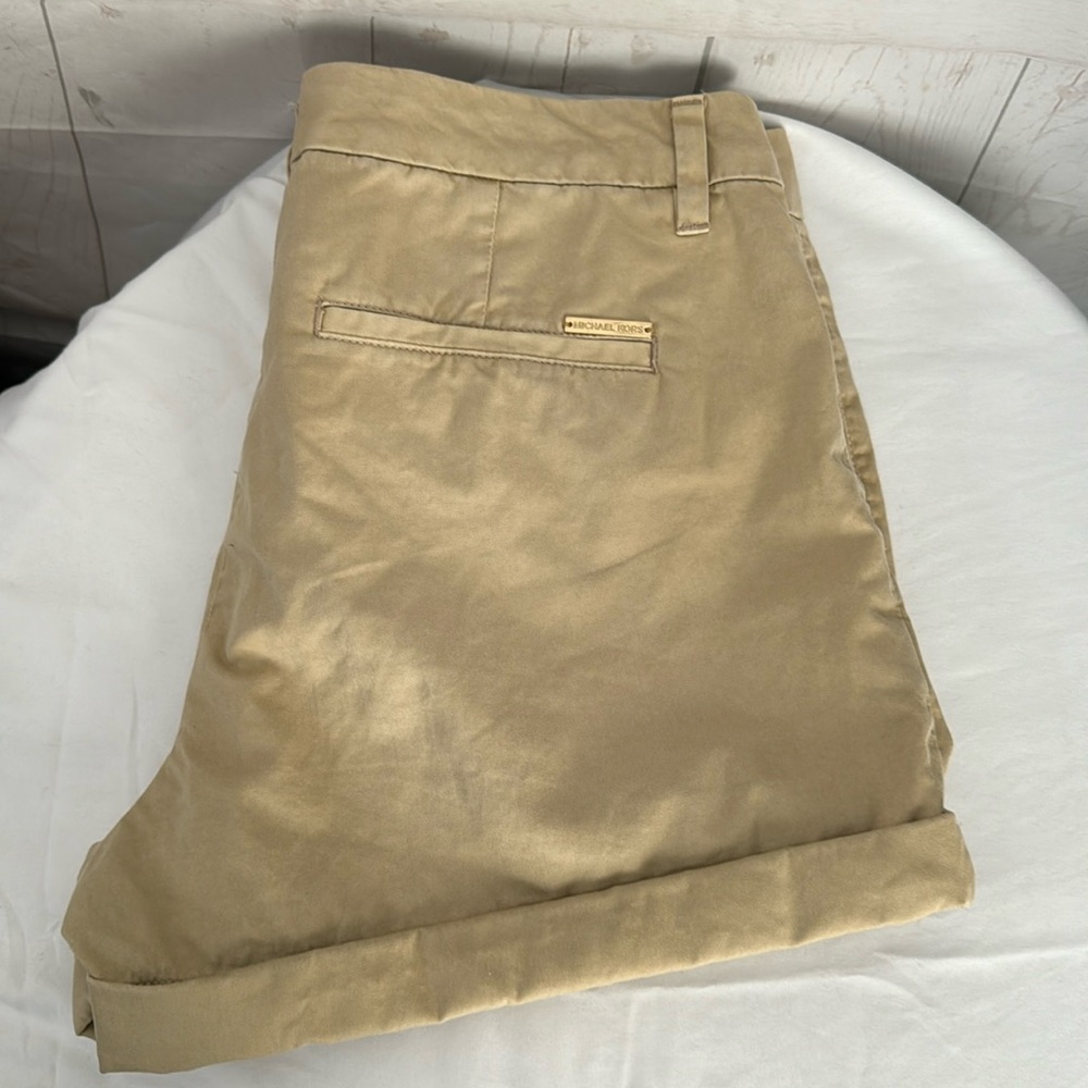 Michael Michael Kors Size 6 Tan Chino Shorts - Picture 1 of 7